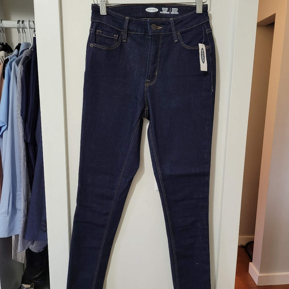 NWT  Dark Wash Jeans